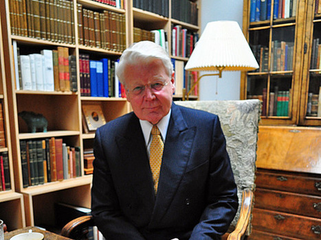 Iceland's President Explains Why The World Needs To Rethink Its Addiction To Finance | Money News | Scoop.it