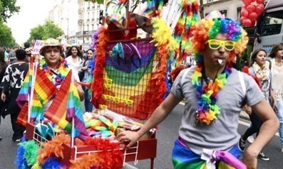 How gay friendly is gay Paris? | LGBTQ+ Destinations | Scoop.it
