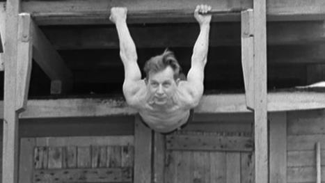 "Ja sitten komea hyppy hyiseen veteen" – 1950-luvulla ei epäröity hypätä avantoon pää edellä | Elävä arkisto | yle.fi | 1Uutiset - Lukemisen tähden | Scoop.it