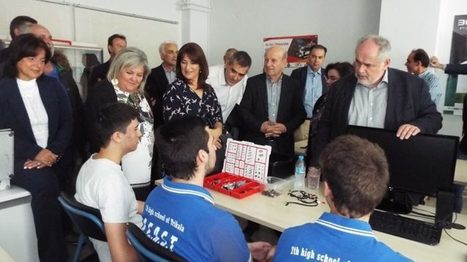 Ρομποτική στα Τρίκαλα. Επίσκεψη του αν. υπουργού Έρευνας – TrikalaVoice | Εκπαιδευτική Ρομποτική & STEM | Scoop.it