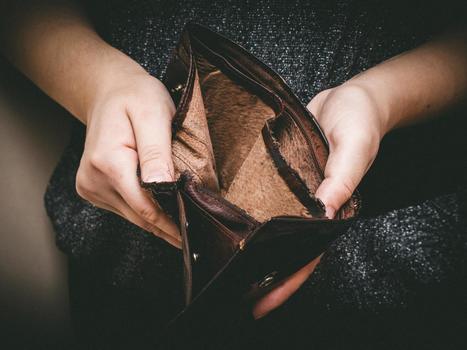 ‘Consumption crunch’: Young people spending less than they did in 2001, research finds | In the news: data in the UK Data Service collection across the web | Scoop.it