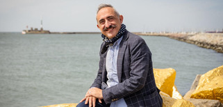 Un &eacute;t&eacute; au&nbsp;Havre. Qui est David Moinard, le directeur artistique qui prendra les r&ecirc;nes en 2027&nbsp;? | Veille territoriale AURH | Scoop.it