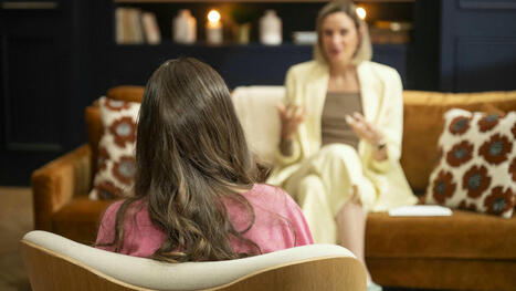 &laquo;&nbsp;On est vraiment dans la t&eacute;l&eacute;r&eacute;alit&eacute;&nbsp;&raquo;&nbsp;: pourquoi &laquo;&nbsp;Rendez-vous chez le psy&nbsp;&raquo; provoque la col&egrave;re de la profession - Le Parisien | Soignants et &eacute;thique | Scoop.it