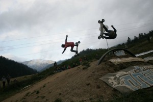 Mountainboard : le dernier né des sports de glisse dévale les Pyrénées - Pyrenees.com | Vallées d'Aure & Louron - Pyrénées | Scoop.it