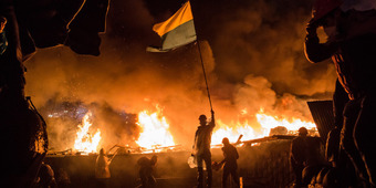 Tweeting the Revolution: Social Media Use and the #Euromaidan Protests - Huffington Post | real utopias | Scoop.it