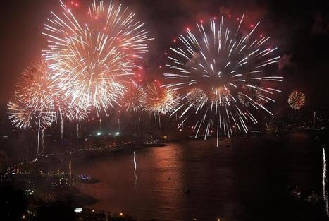 Somebody Flew a Drone Into a Fireworks Display and This Is What Happened | Outstanding Photography | Scoop.it