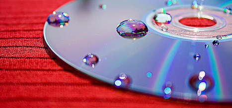 REGARDS SUR LE NUMERIQUE | Du physique à l'immatériel, l'évolution des supports musicaux en un GIF | UseNum - Musique | Scoop.it