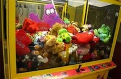 10 Reasons Kids Can’t Resist Claw Machines | A Marketing Mix | Scoop.it