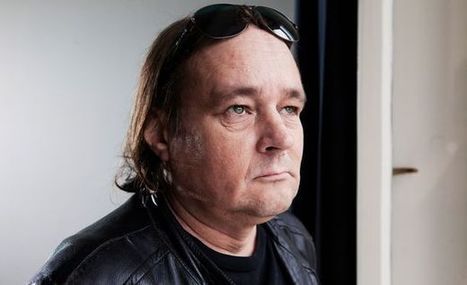 Märkä karvainen iso pillu