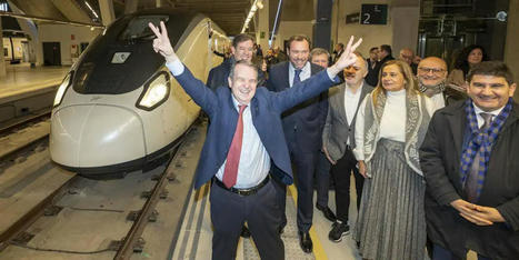 Andalucía recibirá los trenes que 'sobran' en el norte por la compra de nueva maquinaria | Sevilla Capital Económica | Scoop.it