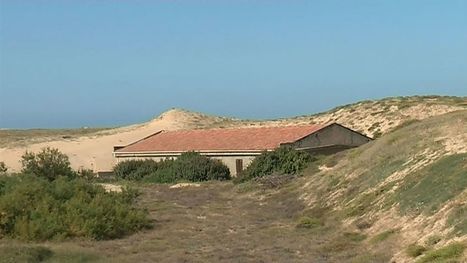 À Labenne (Landes) un centre de vacances disparaît peu à peu sous le sable | Landes | Scoop.it
