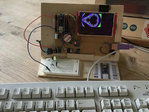 Stefan Lenz's Microcomputer Turns an Arduino Na...