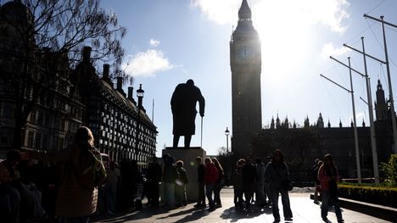 &Auml;iti ja poika kuolivat Lontoon Elthorne Parkissa | 1Uutiset - Lukemisen t&auml;hden | Scoop.it