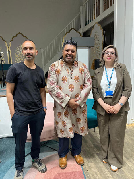 Such a powerful evening with the South Asian community in North East London, reimagining how we talk about vaccines. No lectures. No slides. Instead, dance, singing, poetry, and role play&hellip; | Tehs... | H&eacute;sitations Vaccinales: Observatoire HESIVAXs | Scoop.it