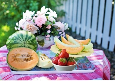 Recette de salade de fruits aux melons et aux fraises parfumée au vin rosé et à eau de rose | Tout pour la maison, cuisine, décoration, bricolage, loisirs | Scoop.it