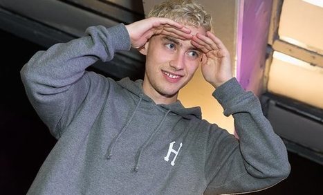 Years & Years singer Olly Alexander to front BBC3 documentary investigating mental health issues in the gay community | LGBTQ+ Movies, Theatre, FIlm & Music | Scoop.it