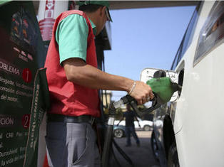 Arranca liberalización de precios de las gasolinas en Sonora y BC | Economía | Scoop.it