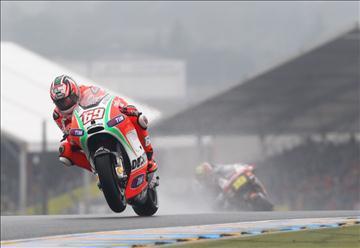 Hayden: There must have been something on the track | Crash.Net | Ductalk: What's Up In The World Of Ducati | Scoop.it