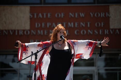 Local environmental activist Yvonne Taylor receives Grist 50 Climate Leaders Award | Industry 411 - Waste Management | Scoop.it