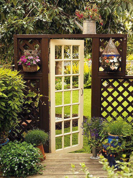 Unique garden gate | Upcycled Garden Style | S...