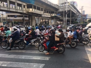 Motos interdites en ville | Regards croisés sur la transition écologique | Scoop.it