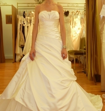 Robe de mariée d'occasion couleur ivoire en satin et tulle | Robes de mariée d'occasion | Scoop.it