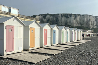 Cabanes de plage sur la côte normande, comment devenir propriétaire ? | Veille territoriale AURH | Scoop.it