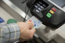 Commerce: une filiale de Wal-Mart passe enfin au paiement par carte à puce | Cybersécurité - Innovations digitales et numériques | Scoop.it