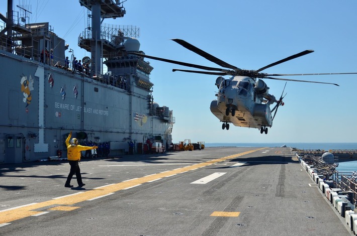 Successfull Sea Trials aboard USS Wasp - USMC Sikorsky CH-53K Integrated Test Team | Schwerer Transporthubschrauber- STH - CH-53K | Scoop.it