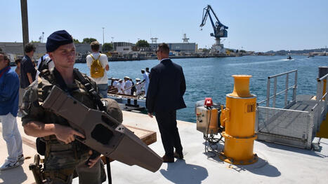 Pendant quatre nuits, des drones inconnus survolent impun&eacute;ment la base navale de Toulon | DEFENSE NEWS | Scoop.it