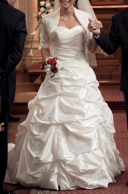 Robe de mariée d'occasion les Mariées de Talia modèle météorite | Robes de mariée d'occasion | Scoop.it