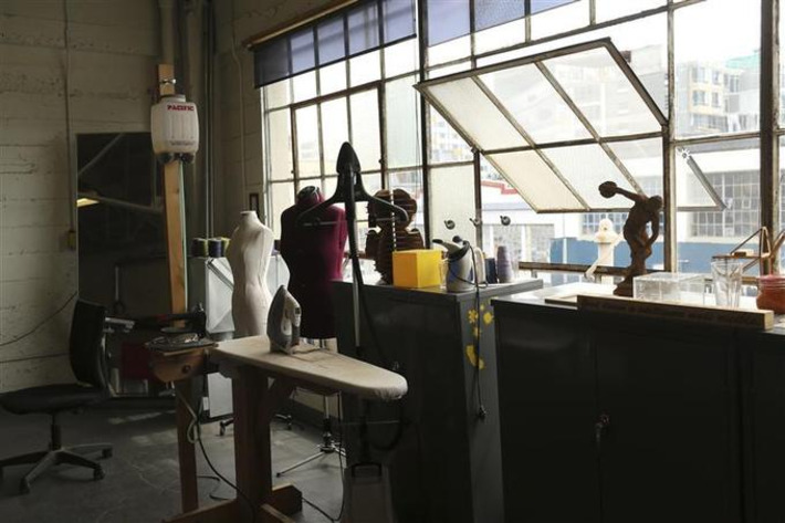 Handy Entrepreneurs In Silicon Valley Are Driving A Hardware Renaissance | Business Family Enterprise Report  - Moving From Success to Significance | Scoop.it