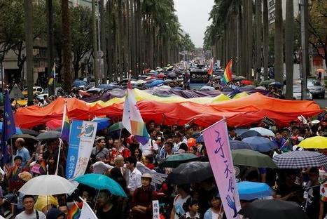 Commentary: The East-West divide over LGBT rights | PinkieB.com | LGBTQ+ Life | Scoop.it