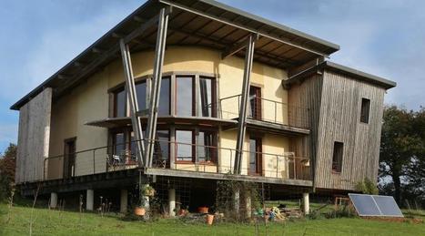 Architecture. Ils ont construit leur maison en paille et bois &agrave; Thourie (35) | Build Green, pour un habitat &eacute;cologique | Scoop.it
