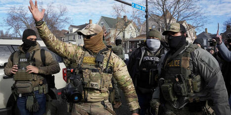 Trump's ICE shocks by drawing guns on retired couple: 'These thugs are the Proud Boys' - Raw Story | Backstabber Watch | Scoop.it