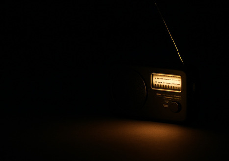 Radio shines in the blackout | Radio Press Review | Scoop.it
