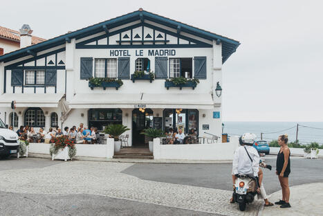 Guéthary : une soirée d’échanges sur la gouvernance partagée | Euskal Herria | MEDIABASK | BABinfo Pays Basque | Scoop.it