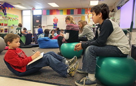 Some Schools Giving Desks the Boot | Learning spaces and environments | Scoop.it