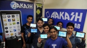 Indian government offers Aakash 2.0, subsidized tablet will cost $40 | EduTIC | Scoop.it
