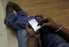 Un tiers des jeunes Américains vont sur les réseaux sociaux aux toilettes | Mobilité quand tu nous tiens !! | Sociologie du numérique et Humanité technologique | Scoop.it