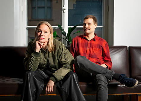 Ei lupaa luovuttaa &ndash; Kansallisteatterin ensimm&auml;inen ensi-ilta k&auml;sittelee taakkaa, jota miehet kantavat | 1Uutiset - Lukemisen t&auml;hden | Scoop.it