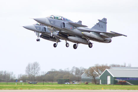 Ukraine Moves Closer to Saab Gripen Fighter Jet Deal&nbsp; | DEFENSE NEWS | Scoop.it