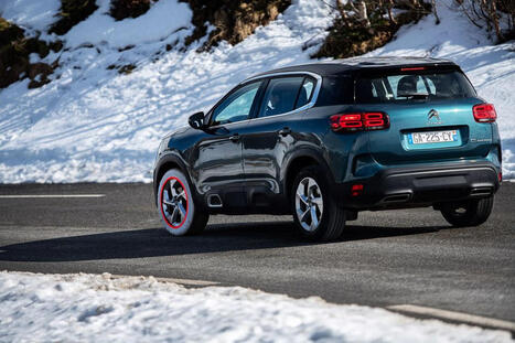 Loi Montagne: les automobilistes Fran&ccedil;ais mal inform&eacute;s sur les &eacute;quipements hivernaux autoris&eacute;s dans les massifs montagneux&nbsp; | Regards crois&eacute;s sur la transition &eacute;cologique | Scoop.it