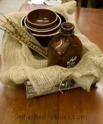 Create A Casual Vintage Holiday Table Centerpiece Using An Old Wooden Drawer | Vintage Living Today For A Future Tomorrow | Scoop.it