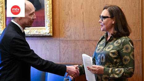 Eduskuntaan t&auml;n&auml;&auml;n paluun tehnyt kansanedustaja hakee vapautusta heti ensi viikolla | 1Uutiset - Lukemisen t&auml;hden | Scoop.it