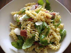 My happy kitchen: Pastasalade bandiera Italiana | La Cucina Italiana - De Italiaanse Keuken - The Italian Kitchen | Scoop.it