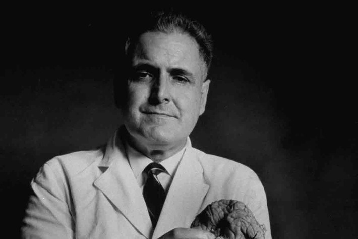 Footage of first Parkinson&rsquo;s treatments found after 50 years | The Health Report | Scoop.it