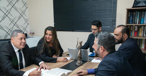 Avocats : r&eacute;&eacute;criture du statut de collaborateur et encadrement de la collaboration inter-barreaux | L'Officiel des m&eacute;tiers | Scoop.it