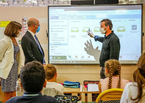 Un nouveau dispositif pour amplifier l'usage du num&eacute;rique &agrave; l'&eacute;cole | Une semaine d'actu - Newsletter de veille de l'AURH | Scoop.it