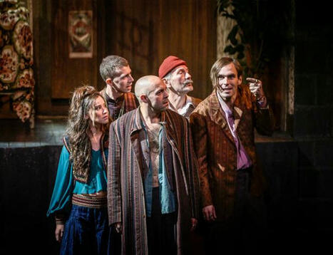 A la Comédie-Française, un « Suicidé » de vaudeville | Revue de presse théâtre | Scoop.it